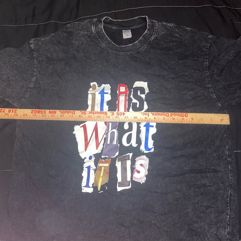 It is what it is acid wash oversized Black Graphic T-Shirt size medium - Picture 3 of 5